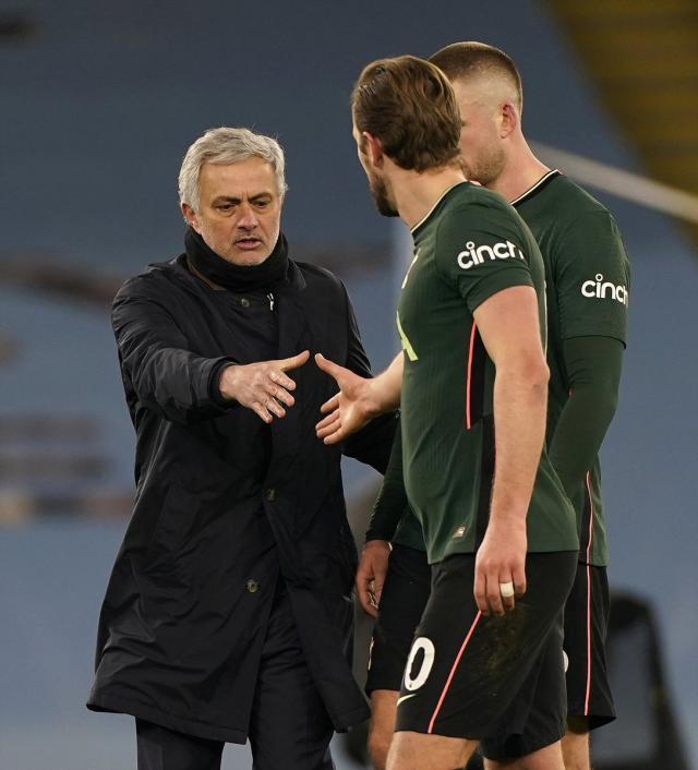 穆帅负瓜 看客警告：你的流量正在变成你的麻烦